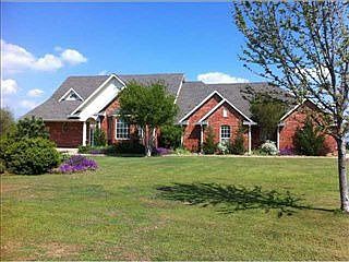 1st image of 105 Kale Ln