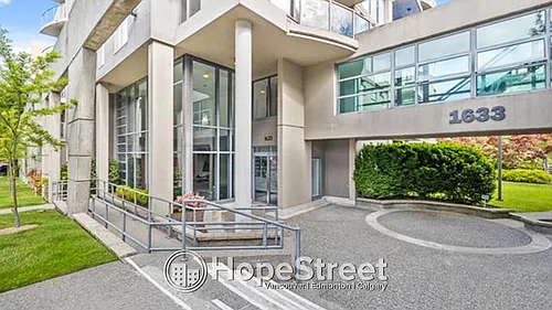 1633 W 8th Ave #304 Photo 1