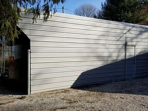 Covered RV / Boat Storage