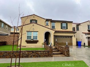 17016 Red Tail Ln, Fontana, CA 92336