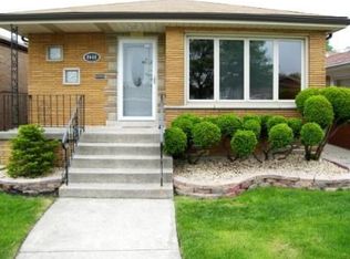 8440 S Kenneth Ave, Chicago, IL 60652