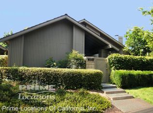 2071 Promontory Point Ln, Gold River, CA