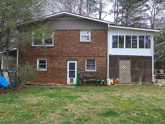 2nd image of 1862 Glenheath Dr