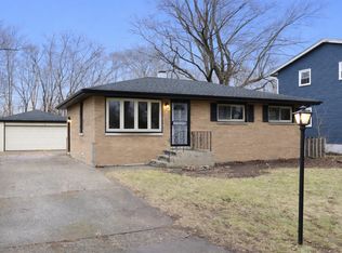 936 E 52nd Ave, Gary, IN 46410