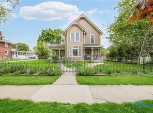 220 W Wayne St, Maumee, OH 43537