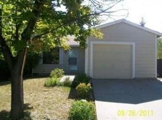 17484 E Temple Dr, Aurora, CO 80015