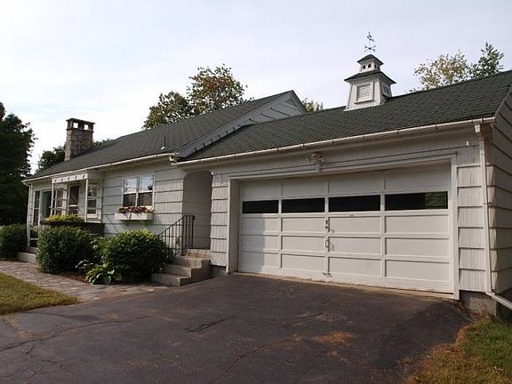 Front w/2 car att. garage