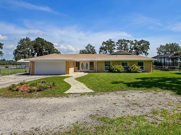 4th image of 15455 Cape Dr N
