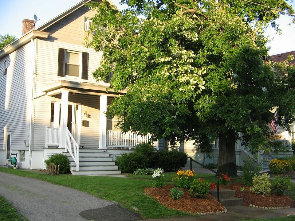 1st image of 4008 Gilmore Ave