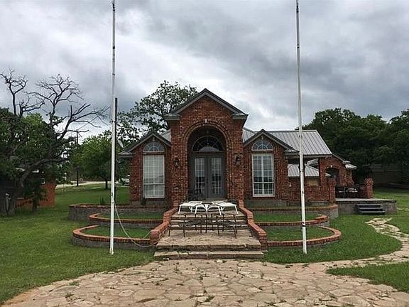 Beautiful lake house