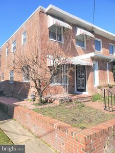 7530 9th St NW, Washington, DC, 20012