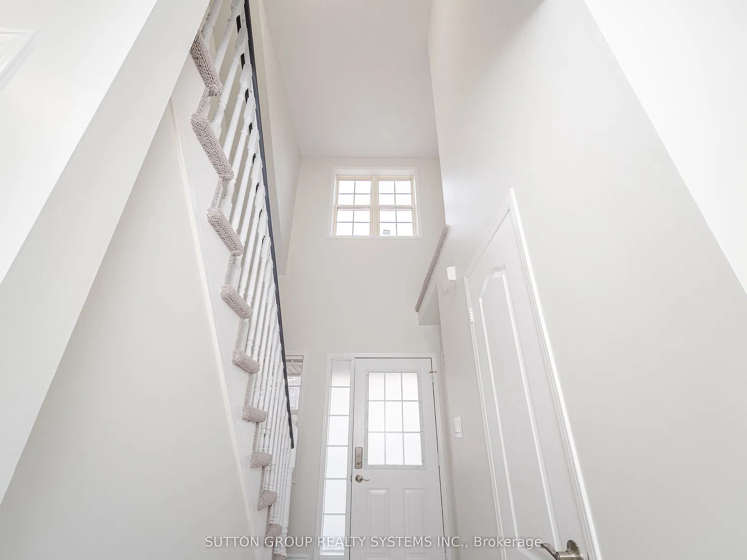 3 bed, $3,395 — Photo 4