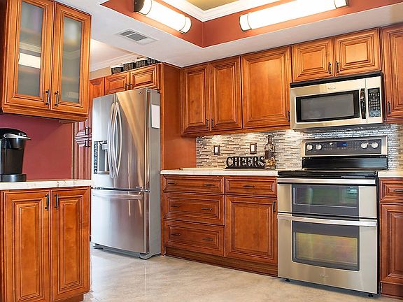 2nd image of 3165 Landmark Dr APT 715