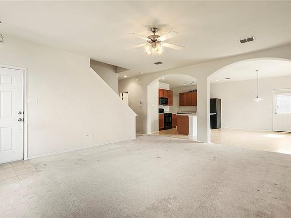4th image of 5452 Avery Ln