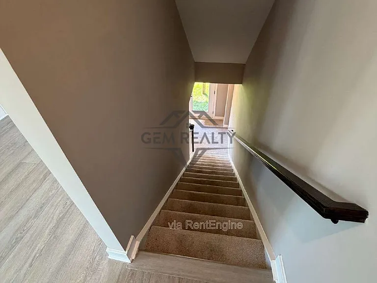 8700 Stevenson Ln — Photo 22