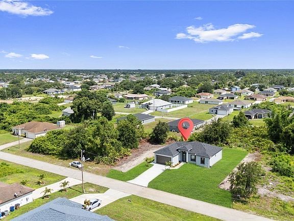 5th image of 2815 37th St SW