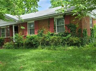 4724 Westcrest Dr, Charlotte, NC 28208