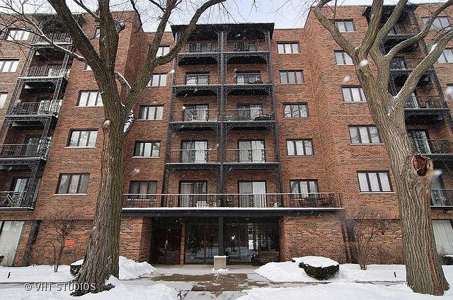 1st image of 414 Clinton Pl APT 205