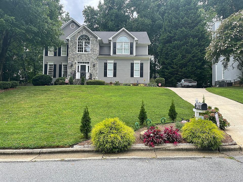 1st image of 2401 Veranda Ln