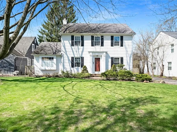 2628 S Belvoir Blvd, University Heights, OH 44118