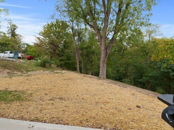 241 Vanbibber Dr, Ashland, KY 41102