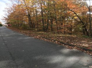 108 Timber Creek Rd, Hendersonville, NC 28739