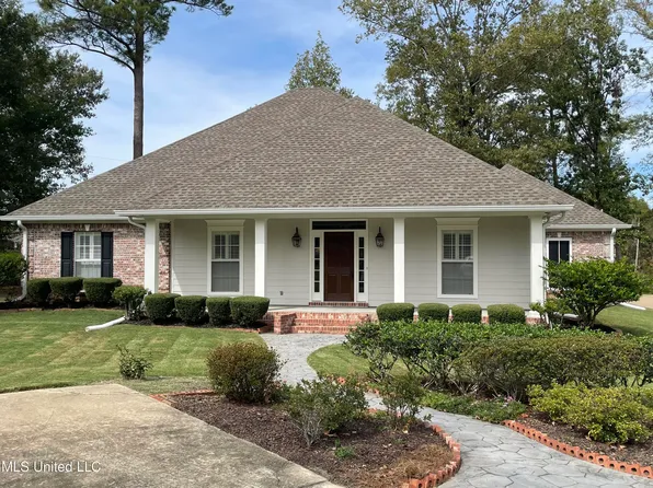 804 Champion Vw, Canton, MS 39046