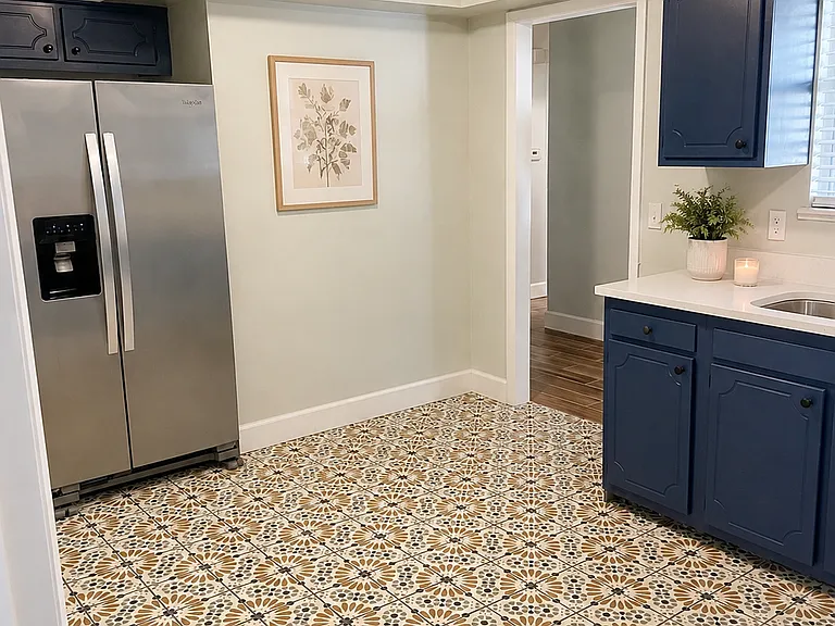 2517 Weatherford Dr — Photo 2