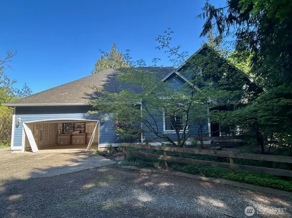 9096 NE Country Woods Lane, Kingston, WA 98346