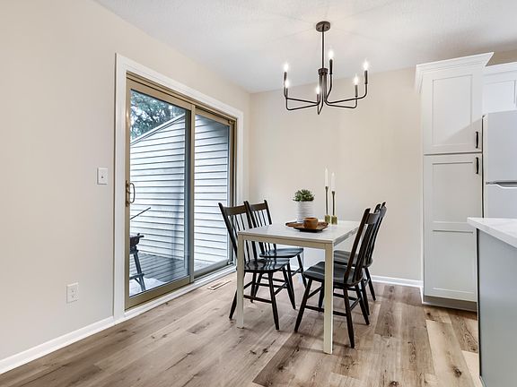 4th image of 4205 Shirlee Ln N