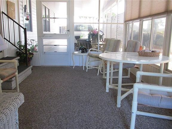 4th image of 11130 Bayside Ln