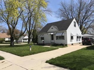 1202 5th Ave, Grafton, WI 53024