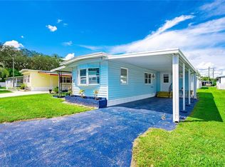 37021 Lois Ave, Zephyrhills, FL 33542