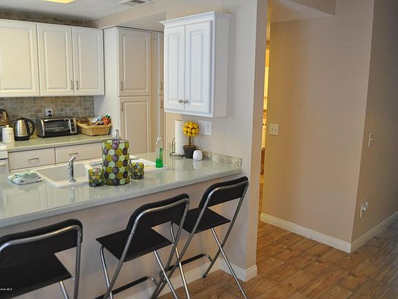 2nd image of 2268 N Indian Canyon Dr Unit C