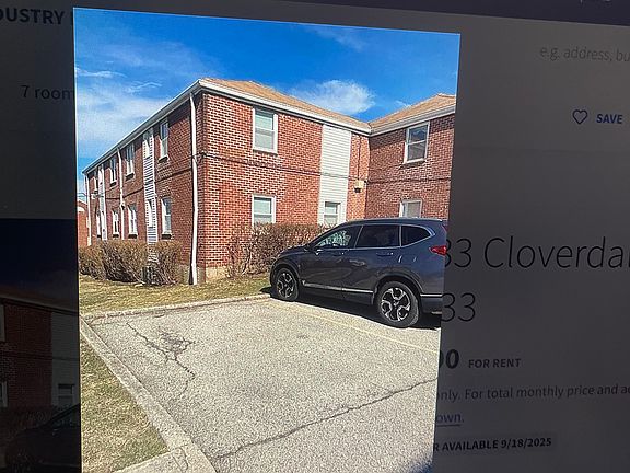 3rd image of 6833 Cloverdale Ln #6844