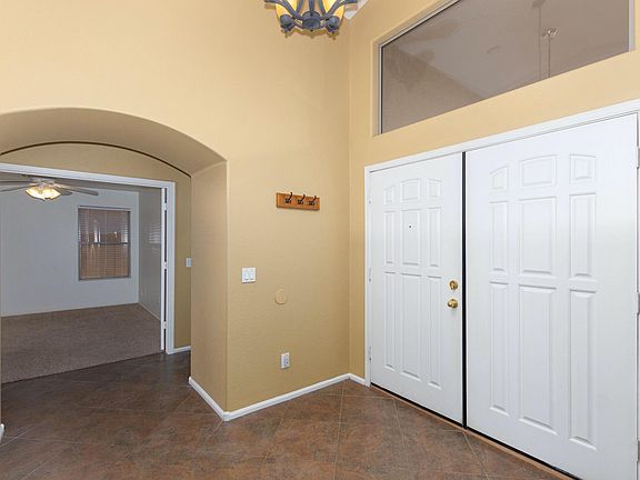 5th image of 43321 W Courtney Dr