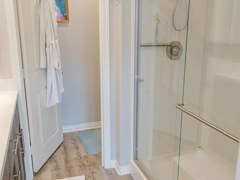 505 Lark Way — Photo 18