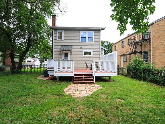 3rd image of 3421 N Club Crest Ave