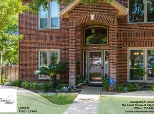 1103 Vidorra Ct, San Antonio, TX 78216