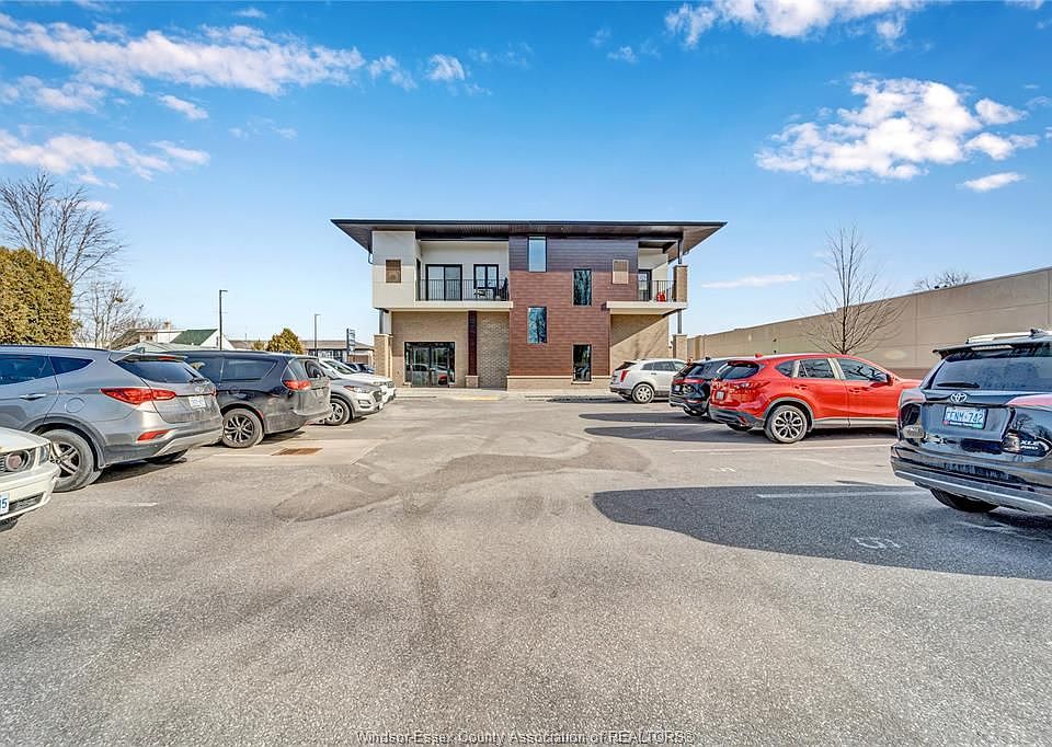 1st image of 1745 Sprucewood Ave #2