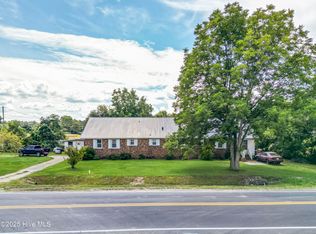 103 Top Tobacco Road, Lake Waccamaw, NC 28450