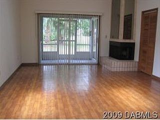 2nd image of 932 Meadow View Dr APT A