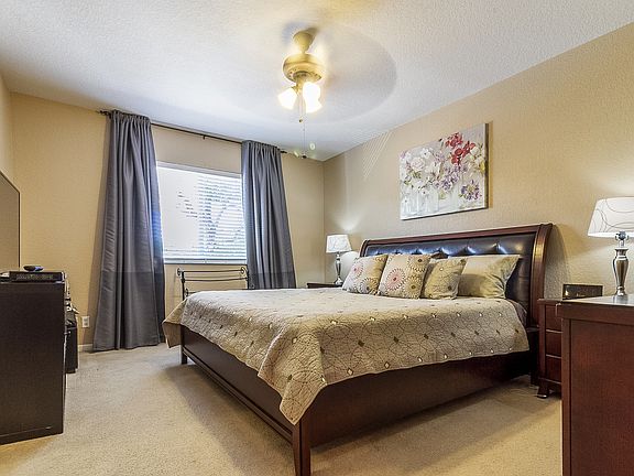 5th image of 2796 S Evergreen Cir