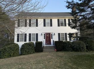 3 Center St, Bellingham, MA 02019