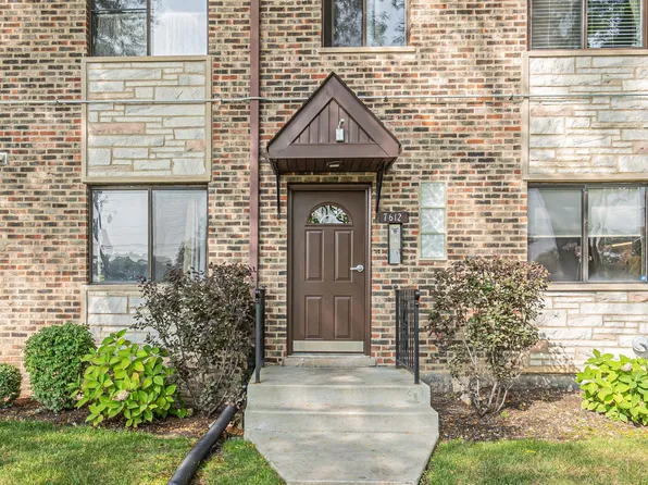 7612 W Lawrence Ave Unit 1A, Harwood Heights, IL 60706