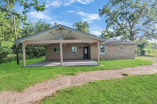 2826 W FM 1462 Photo 1