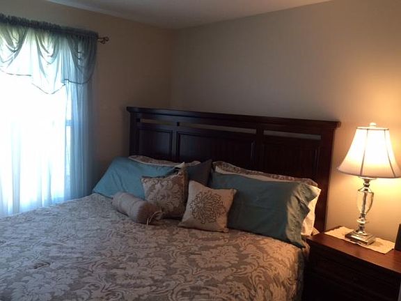 5th image of 3839 Kings Green Dr