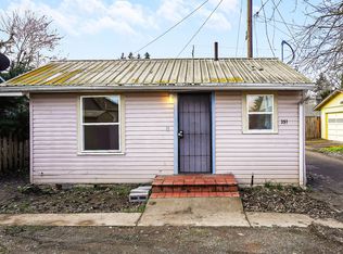 351 19th St SE, Salem, OR 97301