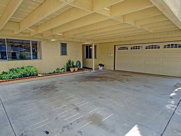 2nd image of 6641 Killarney Ave