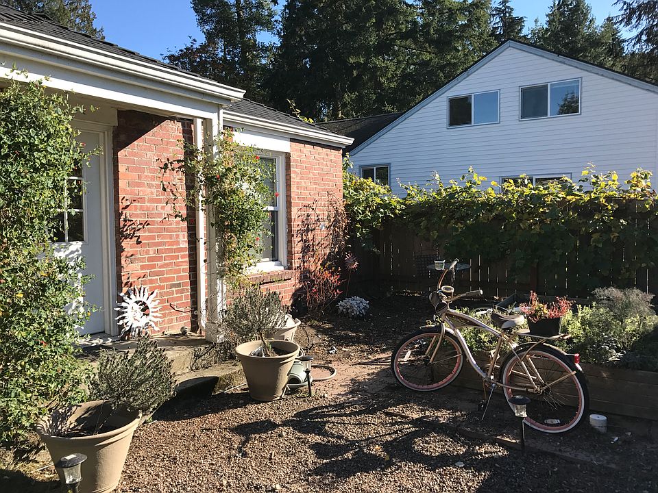 1st image of 508 NE 172nd Ct